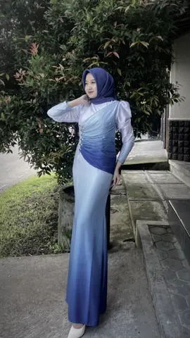 Bahan armani memang tipis yaa bestie kalau tipis dibilang mahal ya karena justru itu tipis itu susah jahitnya susah payetnya juga