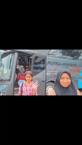 🔥🔥 #CapCut #bis #bus #bispariwisata #buspariwisata #sewabispariwisata #sewabuspariwisata #putrapandawakarya #jepara #studytour #berharaptakberpisah #foryou #fyp #fypシ 