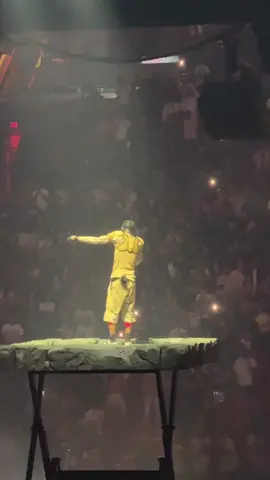 LOOK IN MY EYES #travisscott #myeyes #concert #utopia #circusmaximus 