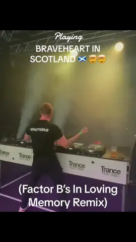 BRAVEHEART IN SCOTLAND. 🏴󠁧󠁢󠁳󠁣󠁴󠁿🙌🏻 . #astateoftrance #trancefamily #musicvideo #viralvideos #tiktokviral #trance #upliftingtrance #propertrance #remix #classictrance #classictranceanthem #factorb 