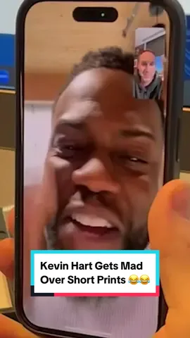 @Kevin Hart seemed to really enjoy his short print cards!!!😂😂