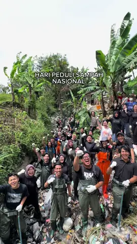 Selamat Memperingati Hari Peduli Sampah Nasional! apa harapan kalian untuk lingkungan di Indonesia? Tulis di komen ya guys! #pandawara #onedayonetrashbag #salingjaga 