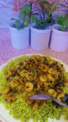 مطبگ روبيان 🍤 #توابل ستخدمت ملح فلفل اسود بابريكا ثوم مطحون نومي بصره مطحون و كركم #شيف_ام_رقيه #مطبگ_روبيان #مطبگ #اكلاتي_سريعة 