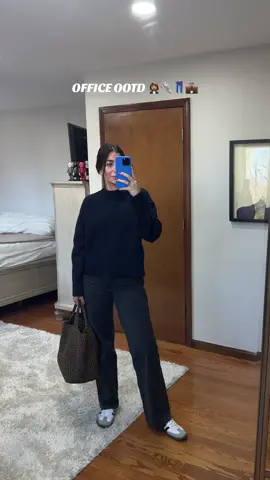 casual sporty ootd for the office #OOTD #officefit 