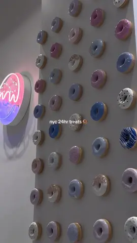 croissant donuts >#nyc #newyorkcity #nyceats #Lifestyle #fyp #foryou 