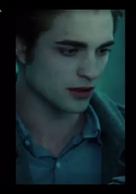 When your tinder daye does not match his profile #twilight#edwardcullen#bellaswan#twilightedits#fyp#robertpattinson#krist 