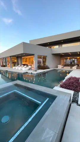 Can you guess the price of this stunning modern house in Las Vegas  . . . . . 📍 19 Flying Cloud Lane (19FlyingCloudLane.com) 💵 Listed for $17,500,000 🌟 12,445 SqFt | 5 Beds | 7 Bath  By : Gavin@TheDHS.com TheDHS.com #luxuryhomes #house #Home #luxuryrealestate #hometour #housetour #modernhouse #dreamhome #dreamhouse #mewconstruction #fypシ #foryou #fypシ゚viral  #dreamlife #lasvegas  #lasvegasluxuryrealestate #lasvegasluxuryhomesforsale  #summerlinluxuryrealestate #summerlinluxuryhomesforsale  #summerlinhomesforsale #lasvegascustomhomes #lasvegasdreamhome #summerlincustomhomes