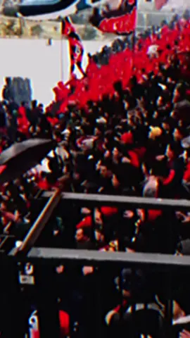 Chwaker 🔴⚫️💪🏼 ELASM+U.A✊🏼 #partager #explore #usma #bahdja #elassima #viveusma37 #unionistes_algerois #Allezlesrouges 
