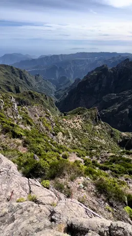 Starting my day walking on the edge at Pico Alto Encumeada, enjoying the beautiful panoramic views at the top of Madeira Island. There’s nothing quite like a morning in the mountains! 🏞️  #MadeiraIsland #MountainWalk #PicoAltoEncumeada #MorningHike #ScenicBeauty #MadeiraLovers #ExploreOutdoors #HikingVibes #MountainViews #OutdoorExploration #HikingTheGlobe #Livinontheedge #HikingAdventure #HikingTrail #MountainMorning #ExploreMadeira #ontheedge 