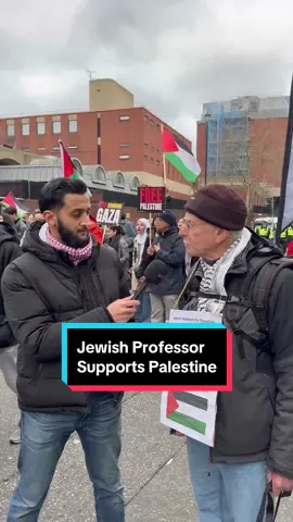 Haim Bresheeth, a Film maker, University Professor and Photographer explains why he supports Palestine 🇵🇸  . . . #supportpalestine #westandwithpalestine #ceasefirenow #freepalestina 