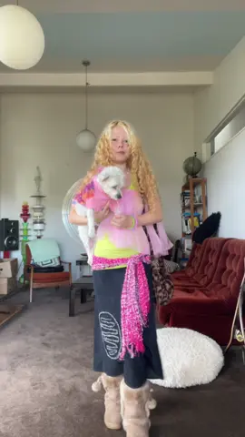 @abzolutely🇵🇸 had to hop on with my little white dog too #OOTD #fitcheck #dogsoftiktok #newzealand #wellington #Minecraft 