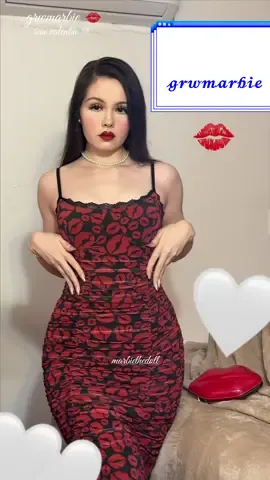 Replying to @sana d maris 💞 Bolsita de besito y collar de perlitas de @𝓂𝒶𝓇𝒷𝒾ℯ 𝒸𝓁ℴ𝓈ℯ𝓉 🤍  ig/pintrst/yt:MarbieTheDoll ❤️ #MarbieTheDoll#Marbie#MarbieLaMuñeca#MarbieMaquillaje#MarbieMakeup#MarbieLabios#MarbieASMR#ASMarbie#MarbieVlog#Vlog#MiniVlog#AestheticVlog#DollVlog#BarbieVlog#GRWMarbie#grwm#getreadywithme#alistateconmigo#MarbieCloset#Cuento#Cuentos#CuentoCorto#CuentosCortos#CuentoASMR#Story#Storytelling#ASMRStory#MuñecaDeTikTok#MuñecaTikToker#TikTokerDoll#MuñecasAesthetic#ModoMuñeca#DollMode#MuñecaAesthetic#MarbieAesthetic#MuñecaTrend#MuñequitaTrend#MunequitaTrend#ModoBoneca#Muñeca#Muñequita#Doll#Boneca#MaquillajeDeMuñeca#DollMakeup#MaquiagemDeBoneca#MuñecaReal#RealLifeDoll#DollFace#LabiosDeMuñeca#DollLips#Labios#Lips#Lipliner#Lipstick#Labial#Delineador#OjosDeMuñeca#DollEyes#Blush#Rubor#DollBlush#RuborDeMuñeca#Lashes#Eyelashes#DollEyelashes#DollLashes#Pestañas#PestañasDeMuñeca#PielDePorcelana#PielDeMuñeca#PorcelainDoll#PorcelainDollSkin#PorcelainSkin#PerfectSkin#MakeupLook#LookDeMaquillaje#MaquillajeTikTok#MakeupTikTok#BeautyTok#TikTokMakeup#TikTokBelleza#TikTokBeauty#TikTokModa#TikTokFashion#Maquillaje#Makeup#Maquiagem#MaquiagemTikTok#DollClothes#RopaDeMuñeca#RopaDeMuñecas#AccesoriosDeMuñeca#RopaAccesoriosDeMuñecas#RopaAccesoriosParaMuñecas#VestidoDeMuñeca#DollDress#Bow#Bows#Moño#Moños#Moñito#Moñitos#Barbie#BarbieMakeup#MaquillajeBarbie#BarbieMaquillaje#BarbieFace#Barbieland#BarbieLife#BarbieGirl#BarbieDoll#BarbieTikTok#BarbieReal#RealBarbie#RealLifeBarbie#RosaBarbie#BarbiePink#Barbies#Barbiecore#BarbieTok#VintageBarbie#AntiqueBarbie#BarbieVintage#BarbieAntigua#Bonecas#Bratz#BratzMakeup#MaquillajeBratz#BratzFace#BratzMaquillaje#BratzTok#DollAesthetic#Dollcore#Muñecacore#Balletcore#Coquette#CoquetteAesthetic#Coquettecore#CoquetteFashion#CoquetteGirl#Peinado#Peinados#CoquetteHairstyles#CoquetteHair#Cabello#Hair#Hairstyle#DolleteHairstyles#DolleteCoquette#DolletteCoquette#Dollette#DolletteAesthetic#Dollettecore#DolletteFashion#DolletteDoll#DolletteCoquette#Dollete#DolleteAesthetic#Dolletecore#DolleteFashion#DolleteDoll#DolleteCoquette#MuñecaTok#DollTok#ASMRTikTok#MaquillajeASMR#ASMRMakeup#ASMRSounds#ASMRVoice#ASMR#ASMRtok#ASMRtist#MarilynMonroe#marilynmonroexshein#dress#vestido#blackdress#vintagestyle#vintagedress#sanvalentin#14defebrero#diadelamorylaamistad#Vin#Vintaget#30s#VintageMakeup50s#OldHollywood#VintageDoll#MuñecaAntigua#AntiqueDoll#Pinterest#PinterestAesthetic#Hermosillo#HMO#Sonora#HermosilloSonora#Mexico#MX#longervideos#TikTok#TikToker#TikTokDoll