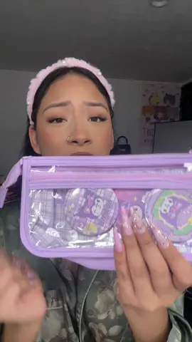 Ugh ima have to get me the stationary set too !!! 💜💙#sanrio #sanriocore #pencilpouch #kuromi #cinamonrollsanrio #fyp #unboxing 