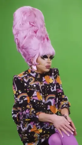 I love trixies show unhhhh😍 @trixiemattel @Katya Zamolodchikova #trixieandkatya #katyazamolodchikova #trixiemattel #tracymartel #katya #yekaterinapetrovnazamolodchikova #unhhhh #hibald 