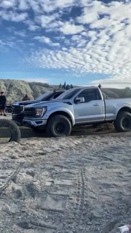 🏆 #ford #fyp #viral #truckcommunity #micarnal #4×4 