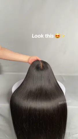 Quality quality quality!! y’all dont walk run to get this😭😍 #straighthair #gluelesswig #silkyhair #iseehairbeauty #onsale #iseemcapwig 