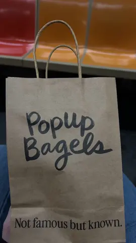 nara smith core today 🥯🚕#popupbagelsnyc #popupbagels #nycbagels #nycbagel #bageltok #narasmith 