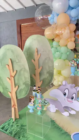 Festa Baby Looney Tunes para comemorar o 1º aninho do Isac.  #festasrj #festababylooneytunes #festa #festas #festainfantiloficial #festainfantil #festasrj #decoracaofesta 