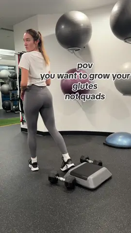I love mixing up my workout’s adding in new ways to hit the glutes but keeping the routine classic 👌🏻 check it out 🩶 #glutegrowth #gymgirl #foryou #fyp #Fitness #gluteworkout #fitnessroutine #howtogrowyourglutes #GymTok #workout #glutegains #pump #fitfam #workoutinspiration #fitnessgoals #healthylife #getfit #gethealthy  @Sarahlills ✨FITNESS & LIFESTYE 