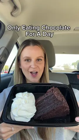 This was the best day ever🙌🏼🤎🍫 #wieiad #foodchallenge #foodchallenger #Foodie #foodtiktok #whatiatetoday #foodreview #mukbang #chocolate #cake #cookies #dessert #snacks #junkfood 