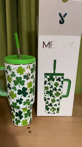 #meok #meoky🥤cups #stpatricksday #tumbler #gift 
