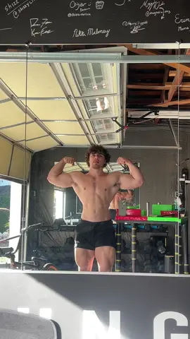 honest bulk update. Currently 213lbs in the morning 