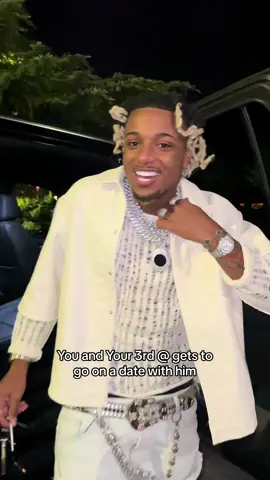 Who ever your 3rd @ is we goin on a triple date😱🤪😂 #fyp #foryou #trend #trending 