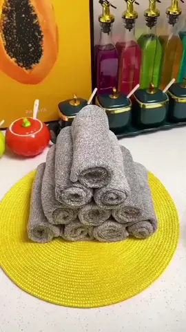 Stainless steel cleaning cloth#fypシ゚viral🖤tiktok #tiktokaustria #satisfying #kitchenhacksthatwork #smallbusinesscheck #goodthingsrecommended #tiktokshop 
