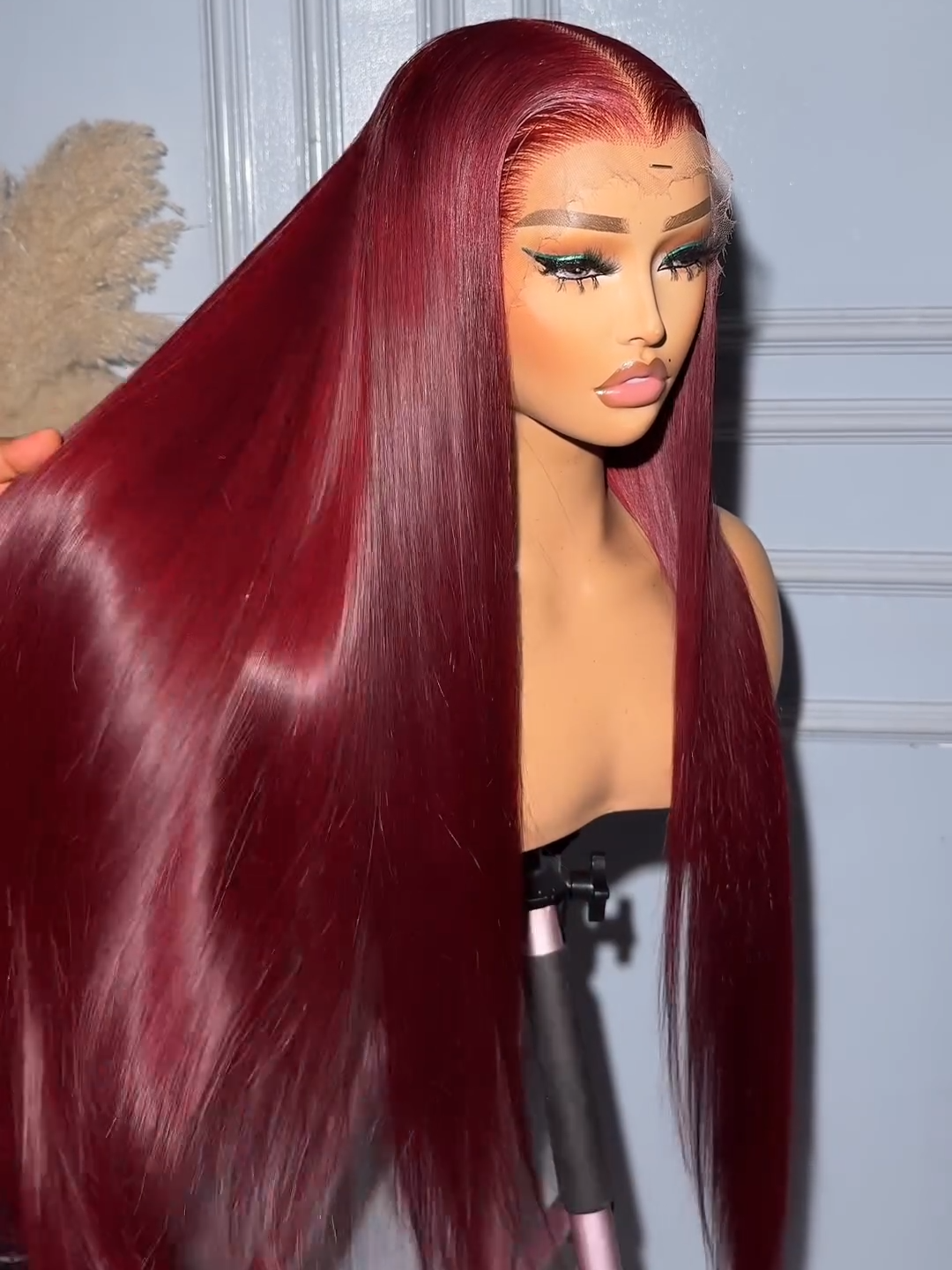 Fall in love with this burgundy color😍😍Silky straight hair definitely speaks everything!✨#burgundyhair #hdlacefrontalwig #wigtok #uprettyhairofficial