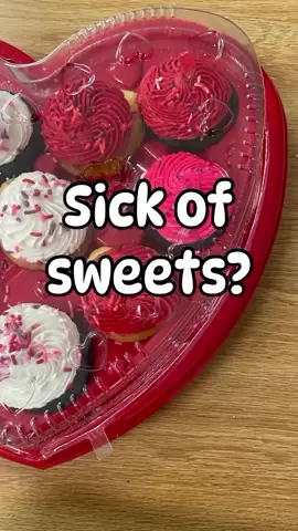 EASY OFFICE POTLUCK IDEA!  Sometimes you just get tired of the cookies, the brownies and cupcakes that sit in the office lunch room for the office potluck. Consider ordering chips and salsa from Sunny’s Cantina! I did for last week’s office shin dig and it went over so well! Everyone loved it and they skipped the cupcakes for double servings of chips and salsa!  #thetiffanylifestyle #sunnyscantina #mexicanfood #stl #stlouis #stlcatering #stlouiscatering #food #Foodie #foodies #stlfoodies #lunchtime #lunch #lunchideas #stllunch #locallyowned #potluck #potluckparty 