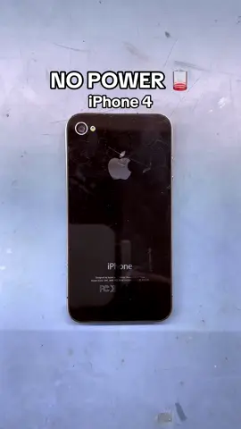 Riportiamo in vita un iPhone 4 👴🏻  #iphone #batteria # 