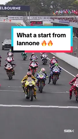The first race of the season started in the most HECTIC way possible 🔥  #AustralianWorldSBK 🇦🇺 #WorldSBK #motorcycle #motorsport #racing