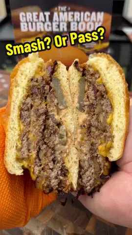 Burger ASMR 🍔💦  Are you smashing? Or passing?  #Smash #Pass #ASMR #ASMRFood #Foodies #Yummy #Tasty #Saturday #Yum #Food 