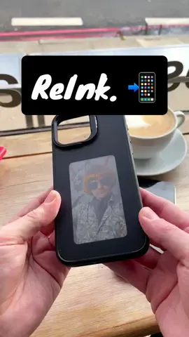 I paid too much for this new #Phonecase #Gadget …its called the Reink C1 - and like its not great but I feel like it nearly is. I like the idea of being able to have a full cover version thats acts like a Chameleon. #iphone 