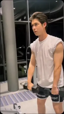 rutin bgt sayang olahraganya,ini video lama ya gess #bbrightvc #olahraga #gym #fyp #fy #fyp 