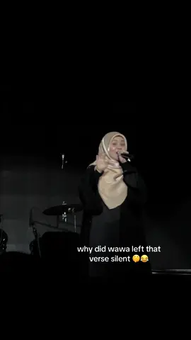 Crying because my younger self would be so happy to see wawa sing live 😭 Thank you for coming to Singapore ❤️