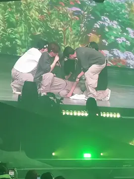 universe please be kinder to our seven boys they only deserve the best things in life 🥹 keep them safe, healthy, happy and full of love 🥹 #enhypen #jungwon #heeseung #jay #jake #sunghoon #sunoo #ni_ki 