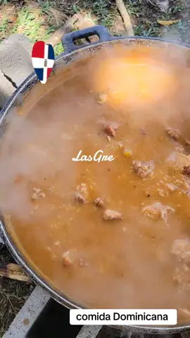 El truco de nuestro asopao 🤭😊🇩🇴 #trucodecocina #comidadominicana #fyp #lasgre #asopaodepollo #comidaenleña #comidadecampo #sabordominicano🇩🇴 