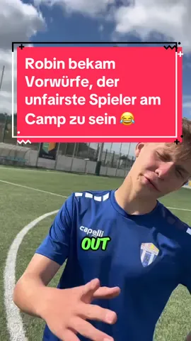 Antwort auf @Silvy Silvy  Robin wurde damit konfrontiert, der unfairste Spieler am Camp zu sein 😂 #saschagasthuber #saschaontour #tecnofutbol #TeamSascha #saschadercoach #malta #robin 