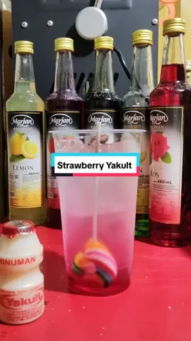 Resep Ide Jualan Strawberry Yakult #drinkspecialist #minumanviral #idejualan #reseptiktok #strawberry #yakult 