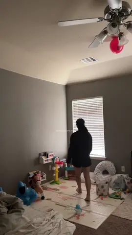 my toddler woke up at 9am so our day has been all over the place!  Feliz lunes 🌸 #mondaymotivation #ditl #spendthedaywithme #familyvlog #sahm #sahmoutthehouse #toddlersoftiktok #toddlermom #latinas #latinamama #fyp #parati @N A N C Y 
