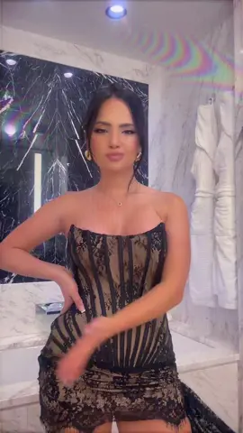 😍 