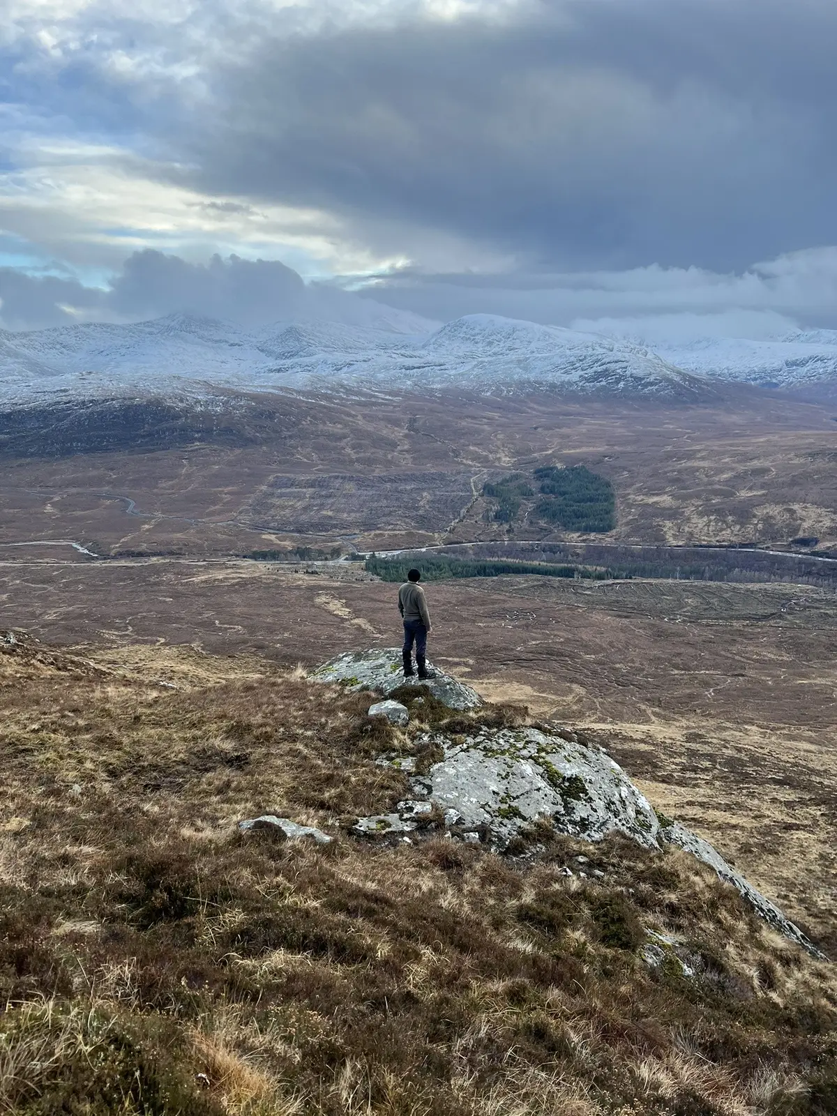 Wildcamping the NC500 at the end of winter was a truly special experience. (Glad i got to avoid tick season lol) #wildcamping #Scotland #highlands #NC500 