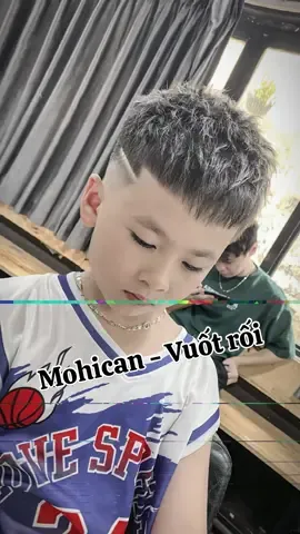 #Mohican ngắn gọn gàng mát mẻ cho bé 👶 #tocdep #tocnamdep #tocngandep #3lybarbershop121tohieu 
