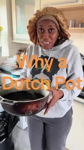 I asked Donna why she can’t cook without her Dutch Pot, and why she thinks it’s such an essential kitchen tool in Jamican cooking. Who else cant live without their Dutch Pot and why? #afrocaribbeanfood #caribbeantiktok #caribbean #LearnOnTikTok #foodlovers #recipeinspiration 