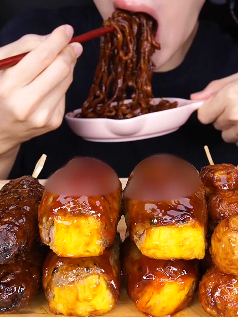 Full Video YouTube Jimmy ASMR, Jimmy Eats #eating #asmr #spicy #cheese #skewers #blackbeannoodles #nuclearfiresauce #tiktokfood #mukbang #辛い #チャパゲティ #咀嚼音 #モッパン