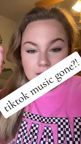 Someone lmk!!! #whatsgoingon #music #tiktok #lmk #wtf #tiktoknews #foryou #fyp 