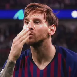 كل قلباً له حبيبه .. وانت محبوبي 😢 #fyp #messi #barcelona 