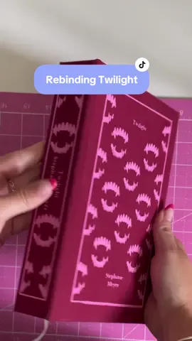 rebinding twilight in the penguin clothbound classics style :-) i did this like 7 months ago but im very obsessed with my cover design 🧛🏼‍♀️ #rebind #rebindingbooks #paperbacktohardcover #twilight #bookcover #penguinclassics #bookbinding