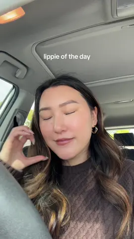 me 🤝🏼 brown, also hot ppl use this audio!!! #lipoftheday #milanilipoil #brownlip #lipoil #milanicosmetics 